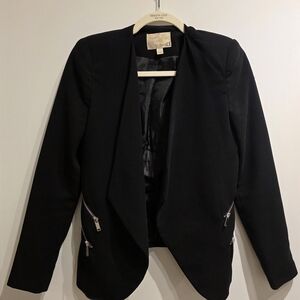 Elegant Black Women's Blazer